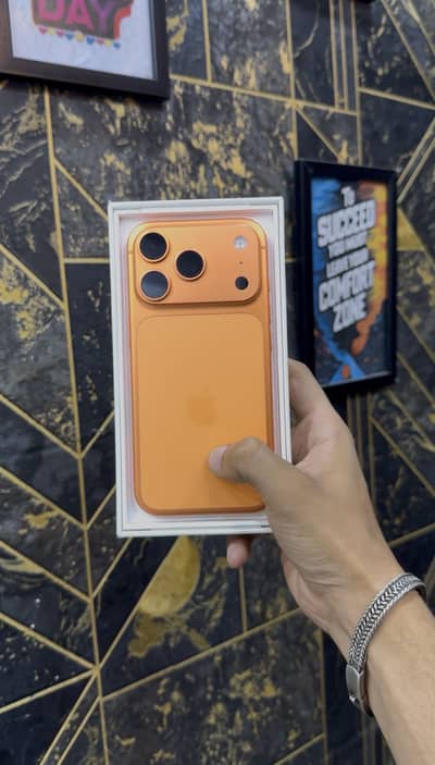 iPhone 17 Pro JV