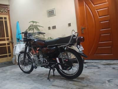 Honda 125 22 model All Punjab number
