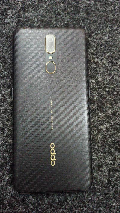 Oppo f11 6/128 GB
