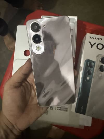Vivo Y04 full new 10/10 complete box