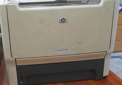 HP laser jet P2015 printer