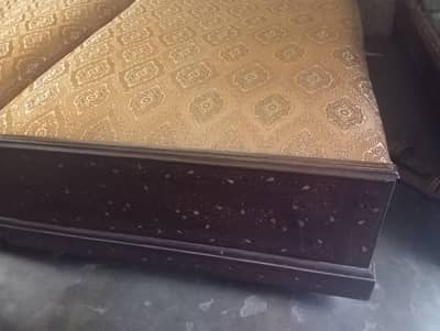 strong pure wooden bedset urgent sale
