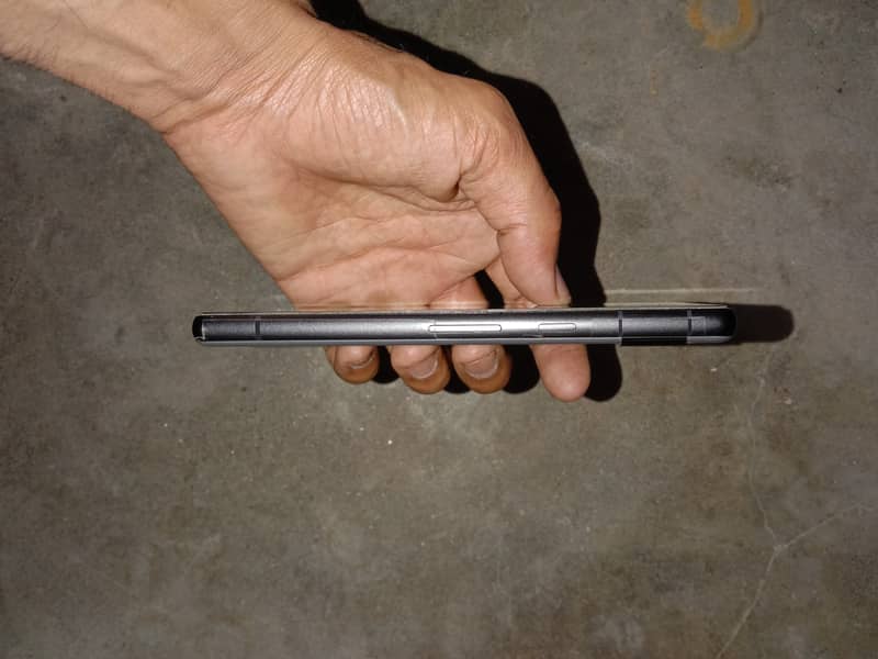 Google Pixel 7a 4