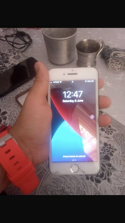 Apple iPhone 7