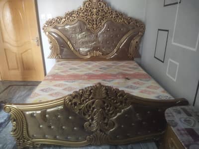 king Bed large size urgent sale