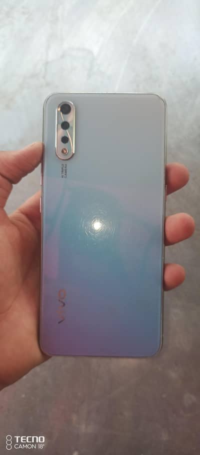 Vivo S1