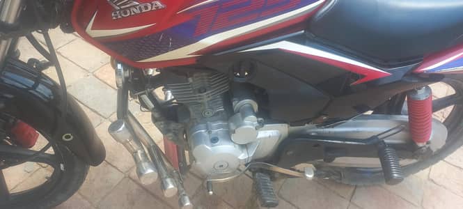 honda cb 125f