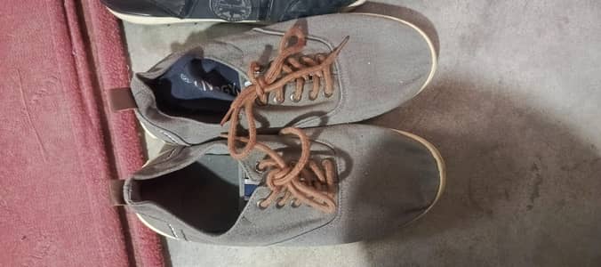 safety shoes jogger shoes