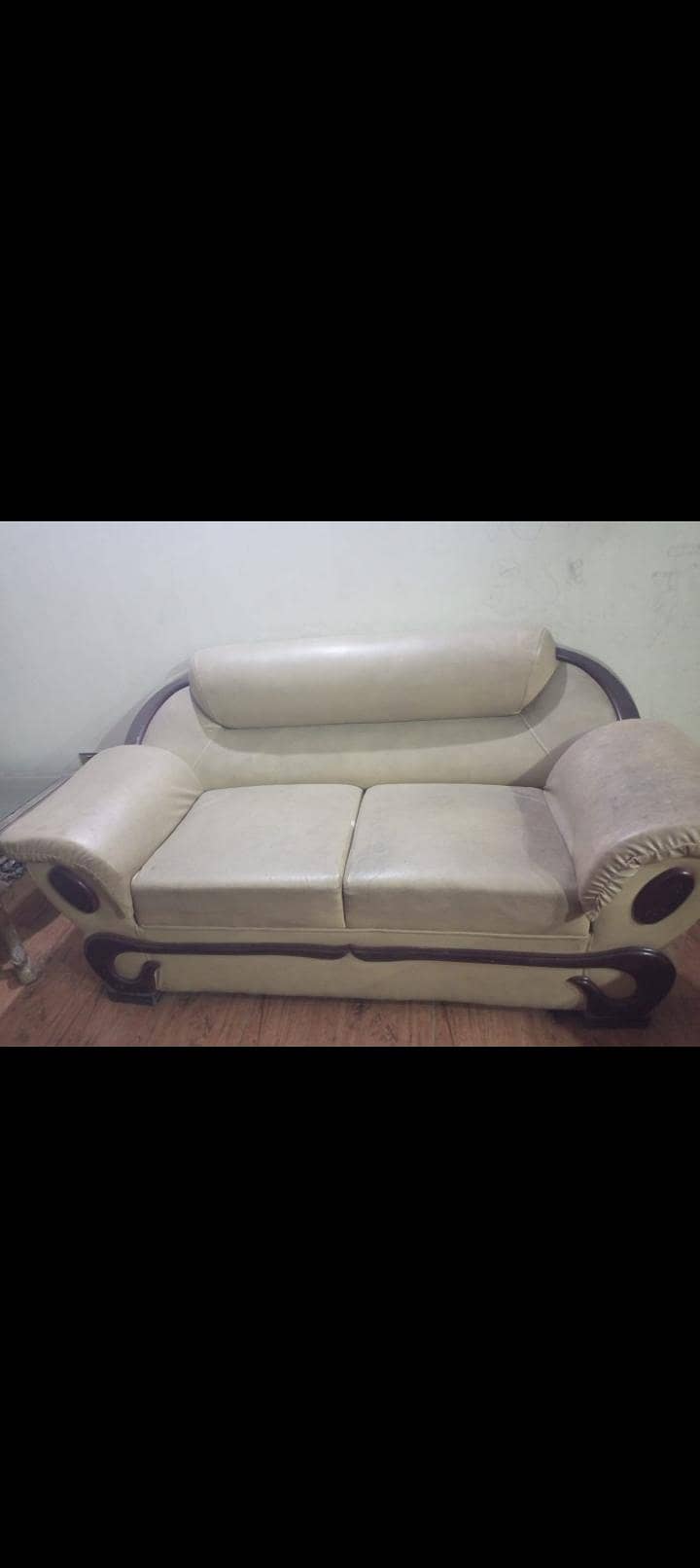sofa set 3,,,2,,,,1 3