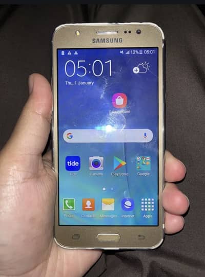 Samsung  Galaxy J5