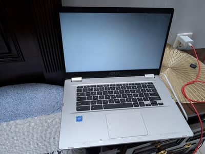 Asus Chromebook c523n