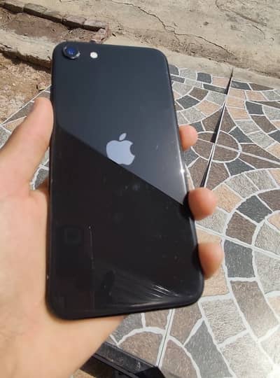 Apple iPhone SE