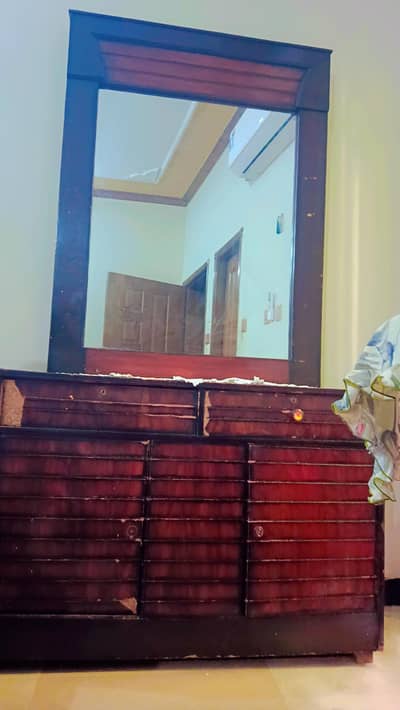 Wooden Dressing Table with Large Mirror – Used Condition