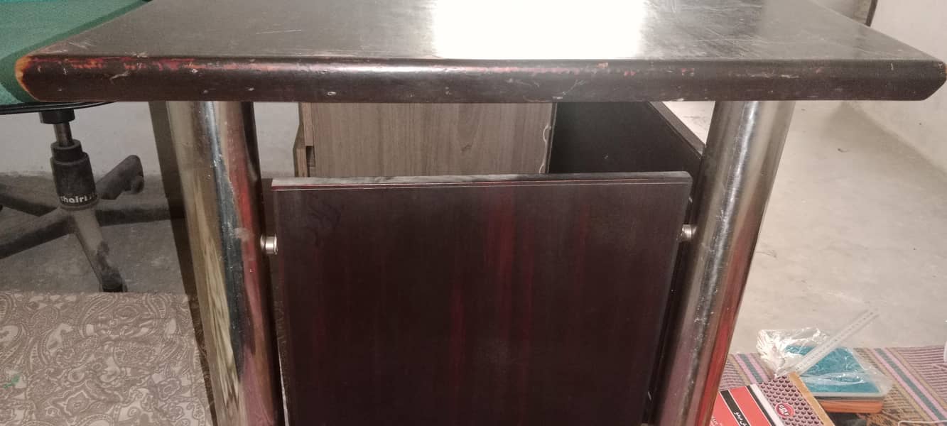 Premium Executive Office Table (Deodar Wood) Stainless Steel Legs 3
