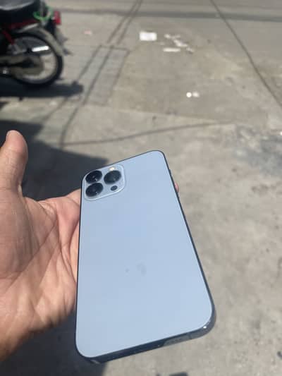 Apple iPhone 13 Pro Max