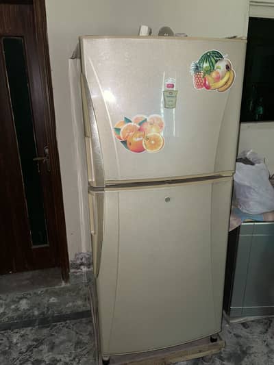 Dawlance Fridge double door for sale