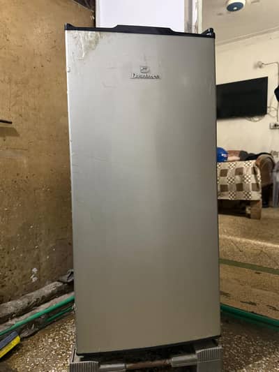 Dawlance Refrigerator Medium Size | Model: 9106SD|
