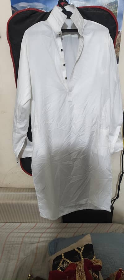 1 time use preloved dress offwhite