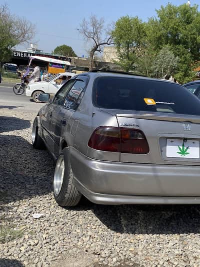 Honda Civic VTi Oriel Prosmatec 2000