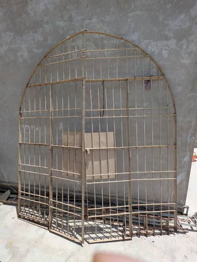 heavy iron grill with 2 door