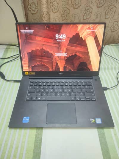 Dell XPS 15 - Nvidia 1650 GDDR5 4GB - i7-9750 Hexa Core Processor