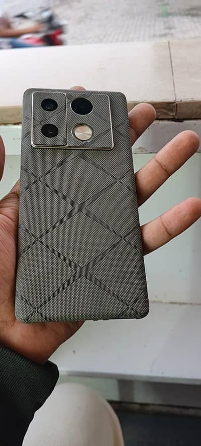 Infinix Note 40 Pro (12+12GB RAM / 256GB)