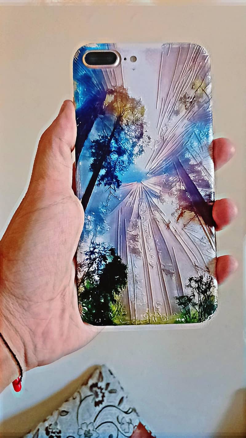 Apple iPhone 8 Plus 4