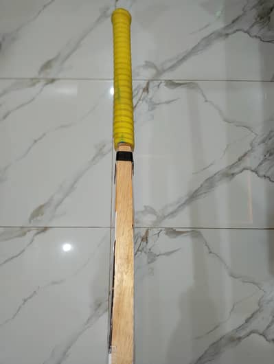 Original Sri Lankan Wood Cricket Bat for Sale