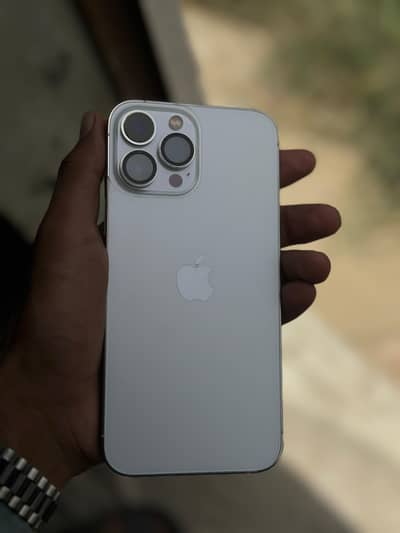 I phone 13 pro max 128 Gb 96 health Water pack All okay set Hain