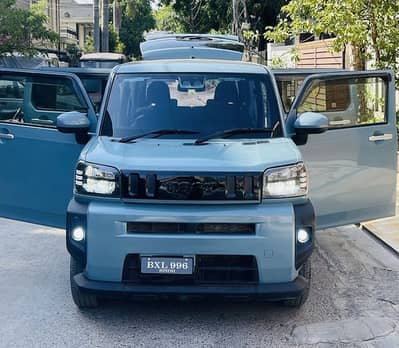 Daihatsu TAFT X package