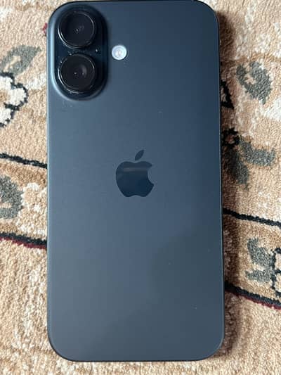 Apple iPhone 16