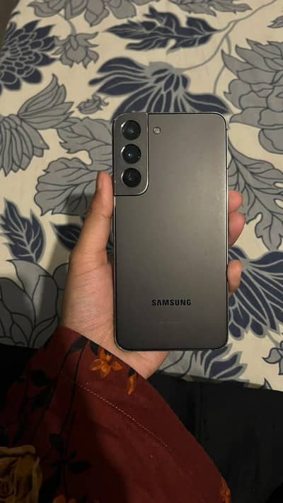 Samsung Mobile S22