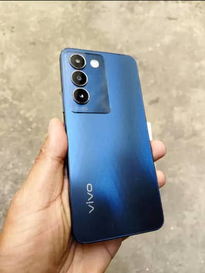 Vivo Y100