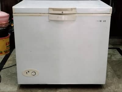 wave D fridge second hand only used on Eid and others event