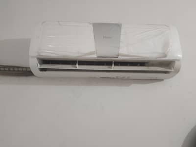 1 ton haier non inverter ac