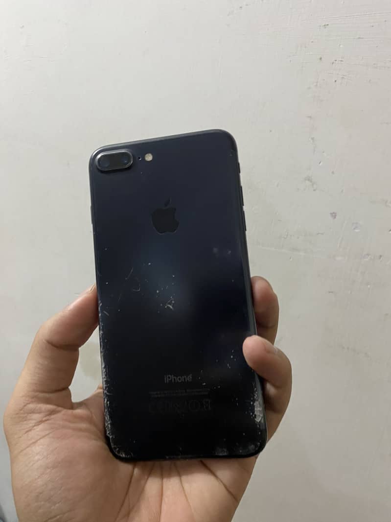 Apple iPhone 7 Plus 4