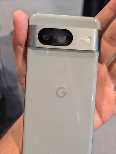 Google Pixel 8