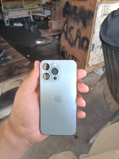 Apple iPhone 13 Pro
