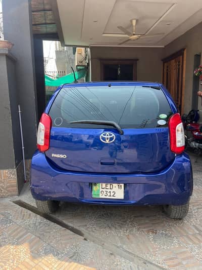 Toyota Passo 2015
