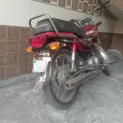 Honda CD 70 2011 model