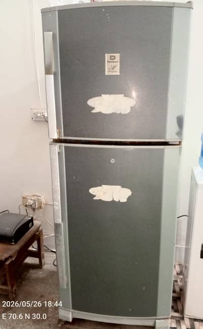 Refrigerator For Sale: فریج برائے فروخت