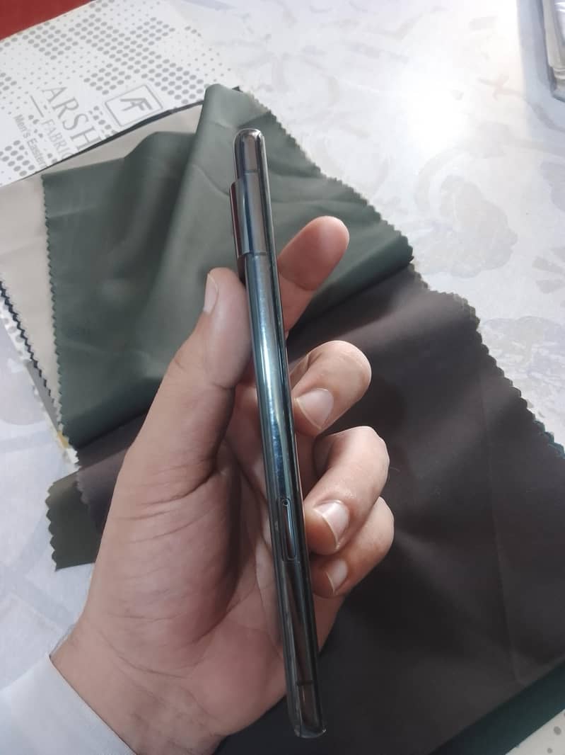 Google Pixel 7 Pro 4