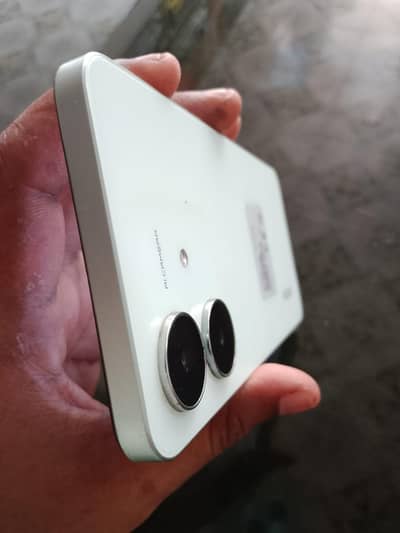 Realme note60
