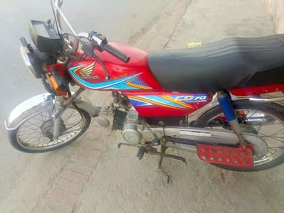 Honda 70 cc bick for sale number laga ha