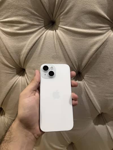 Apple iPhone 15