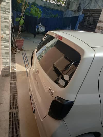 Daihatsu Mira 2011
