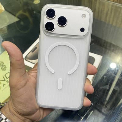 iPhone 17 Pro Max silver 256 lla ( sim non active )