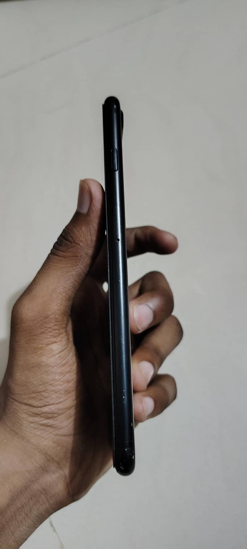 Apple iPhone 7 Plus 1