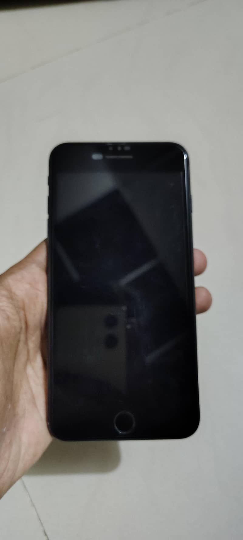 Apple iPhone 7 Plus 2