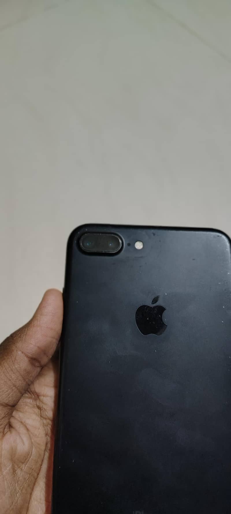 Apple iPhone 7 Plus 3